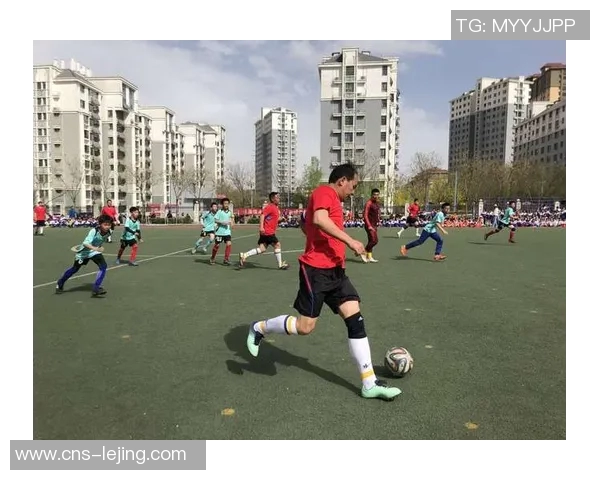 雅礼中学足球队奋勇拼搏展现青春风采助力校园文化建设与团队精神提升 雅礼中学足球队奋勇拼搏展现青春风采助力校园文化建设与团队精神提升